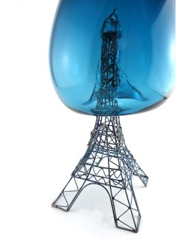 UNIQUE PARIS 28